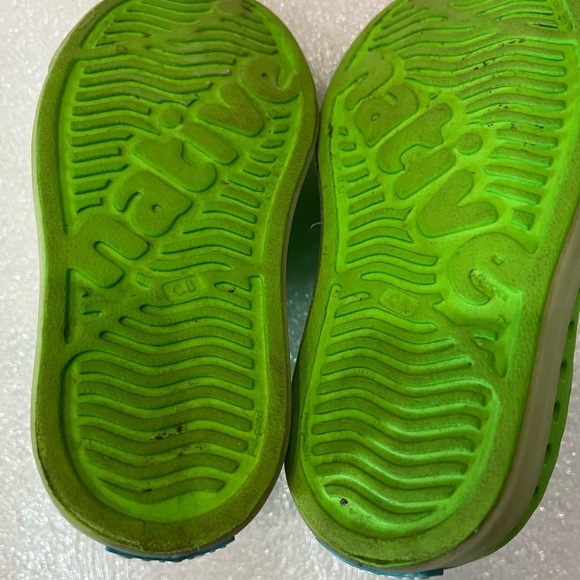 [8C/9C]Boy Summer 2 Pairs Sandal- Nike and Native - Picture 10 of 10